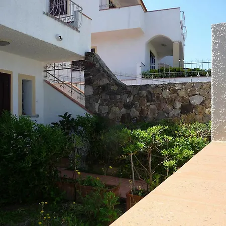 L'ancora Apartment *